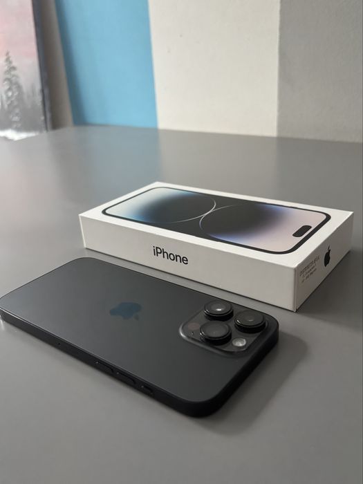iPhone 14 Pro Max gwiezdna czerń