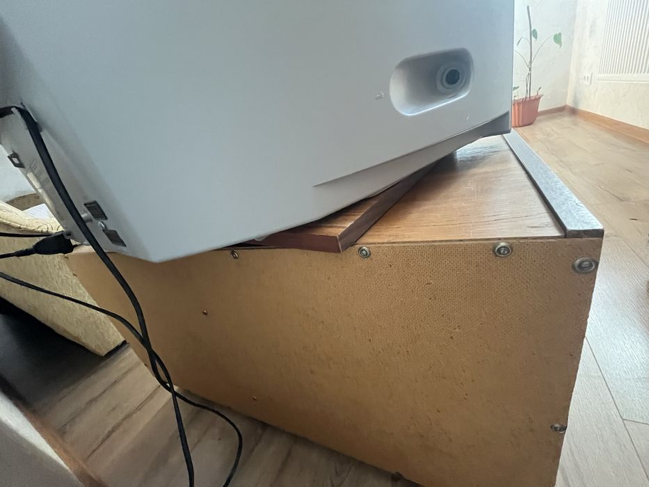 Тумба під телевізор