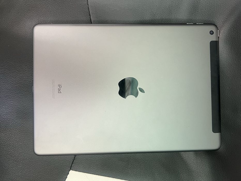 IPad 8 32 LTE Space Grey АКБ 100%