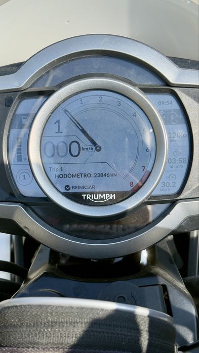 Triumph Scrambler 1200 XE