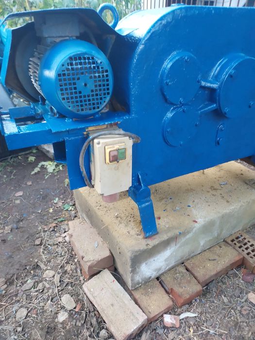 Nożyce mechaniczne gilotyna do prętow
