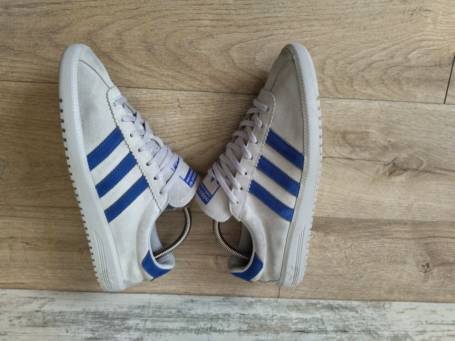 Замшеві чоловічі кросівки Adidas Bermuda.