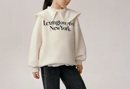 Світшот Zara з написом і великим коміром