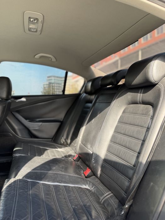 Vilkswagen Passat B6 2.0 TDI | BezRdzy | Skóry | DługieOpłaty | Android |