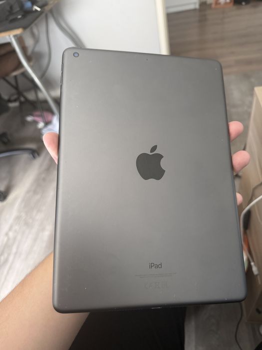 iPad 10.2 (2019)