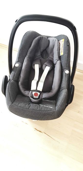 Fotelik nosidełko Maxi Cosi Pebble Plus niemowlak noworodek