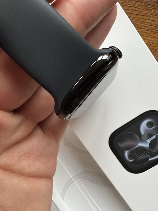 Apple Watch Series 11 42mm Jet Black
