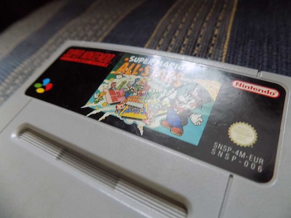 Super Mario All Stars Luigi na Super Nintendo Entertainment SystemSNES