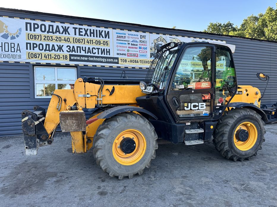 Погрузчик JCB