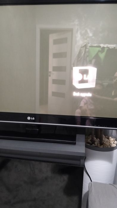 Telewizor LG 42PT353