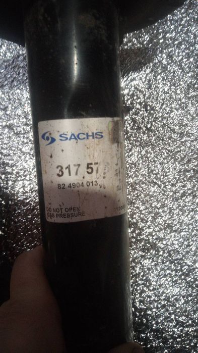 Продам стійки до легкового авто