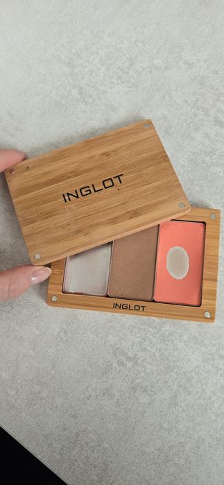 INGLOT FREEDOM SYSTEM Flexi Eco Palette magnetyczna kasetka paletka pl