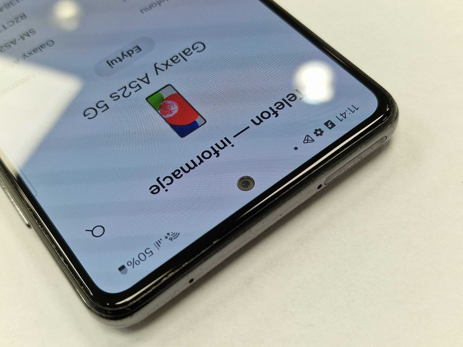 Samsung Galaxy A52s 5G D/S/ 6GB/ 128GB/ Awesome Black/ Grade C + łado