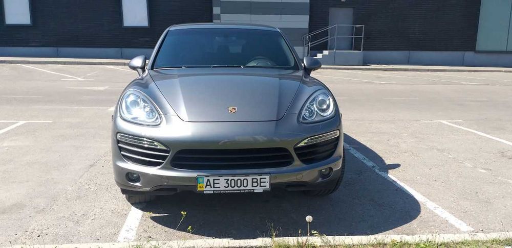 Porsche Cayenne 2011