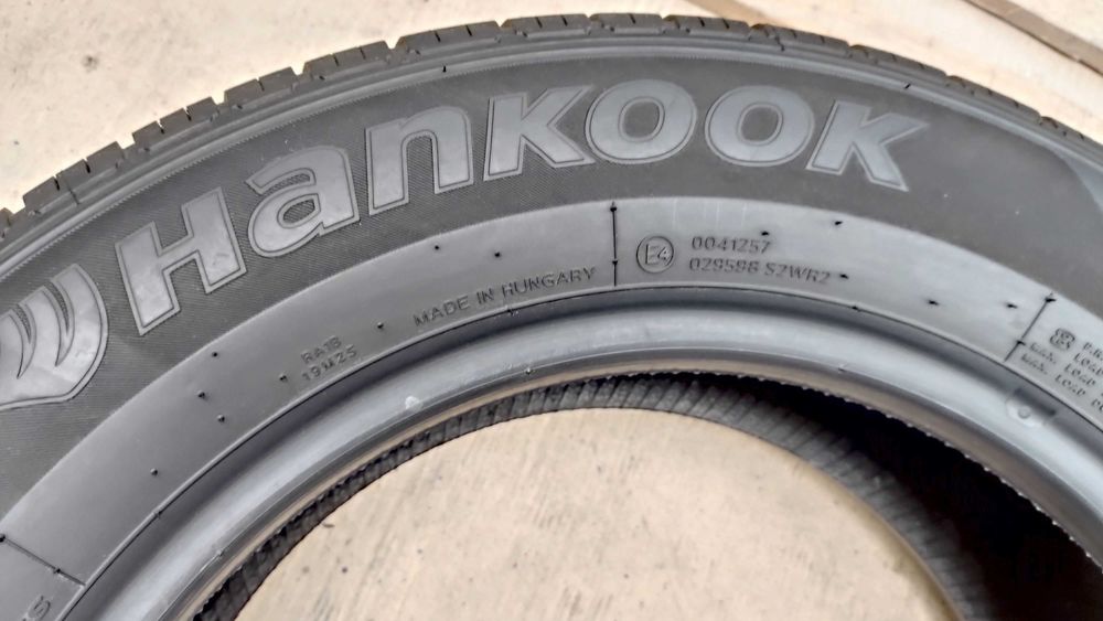 Шини 205/65R16C. Hankook. Нові. с