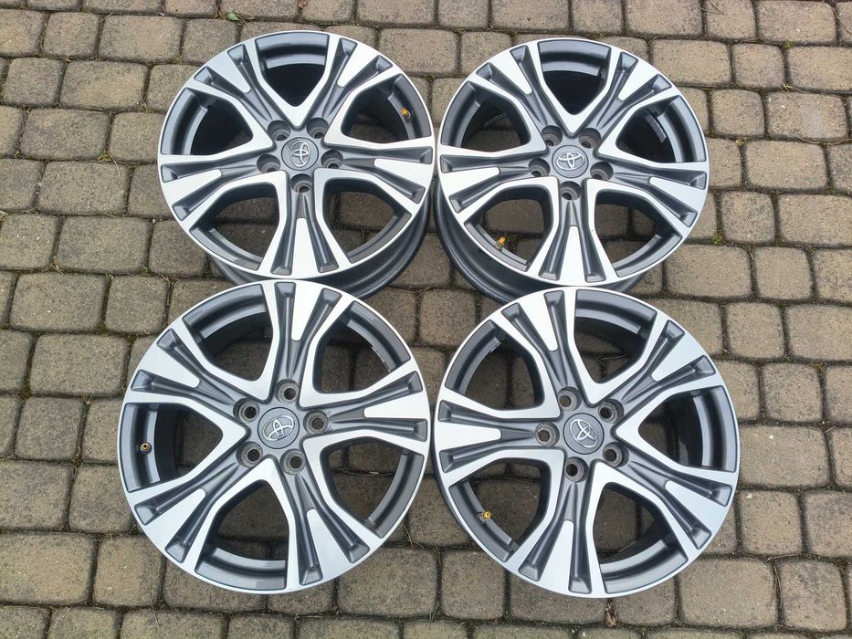 felgi aluminiowe 17" Toyota RAV4 5x114,3 17x7J ET39 TPMS