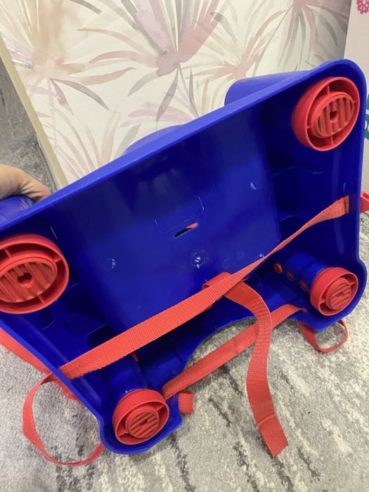 Стільчик для годування safety first