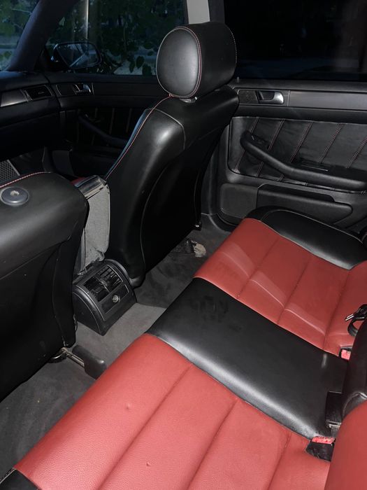 Audi A6 2004 рік