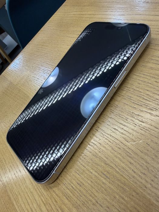 Продам iPhone 15 Pro Max 256 GB (білий)