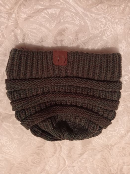 Шапка для дівчат.