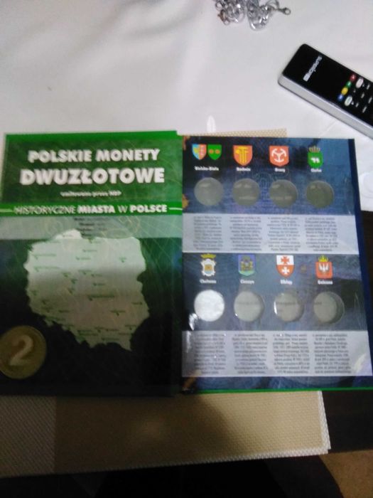 Album do monet  "Polskie monety dwuzłotowe"