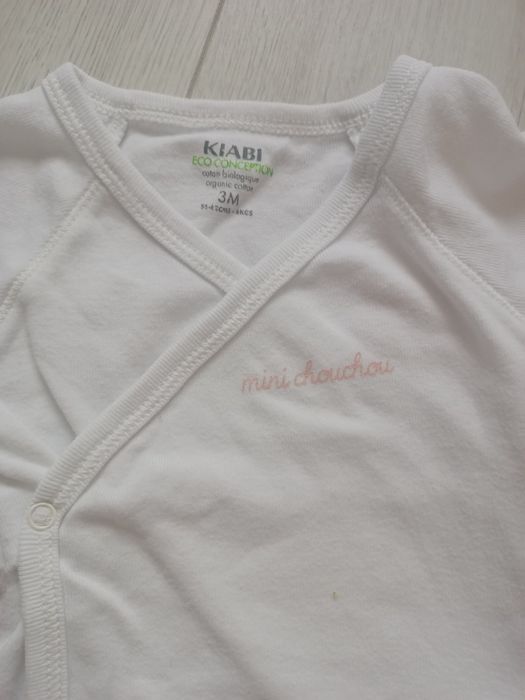 Шапочки та бодіки для новонародженої, шапочки в пологовий