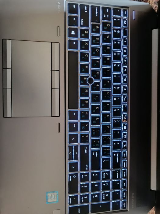 6 ядер Ігровий ноутбук HP Zbook 15 (i7 8850H/16/512/Р1000)