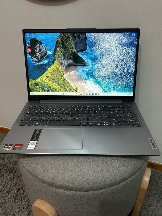 PC Lenovo IdeaPad 3 Ryzen 7 16GB