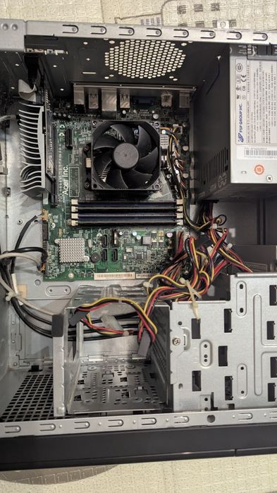 Acer Aspire M1470, AMD A8+GeForce GT730+16Gb