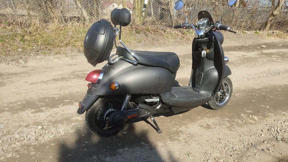 Скутер электро новый