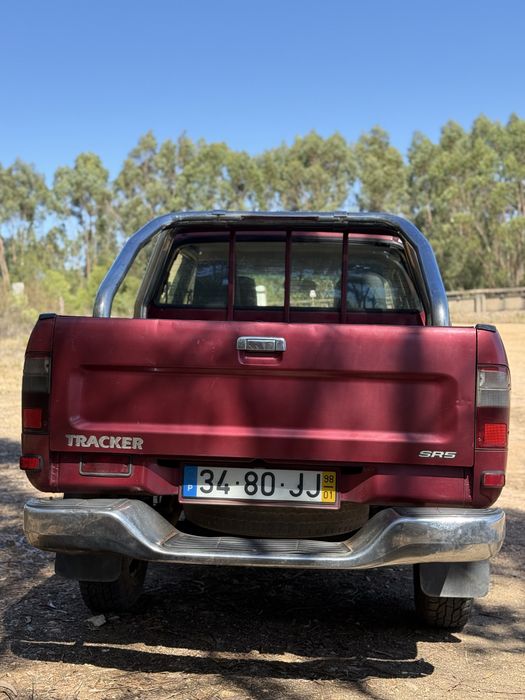 Toyota Hilux 2.4 TD Tracker *ÚNICO DONO*