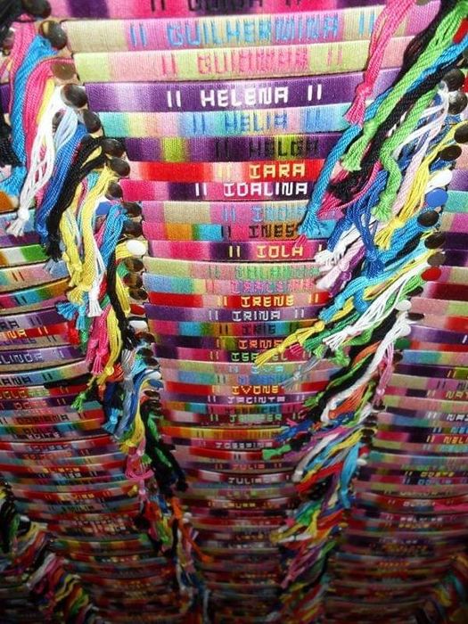 Pulseiras com nomes clubes signos