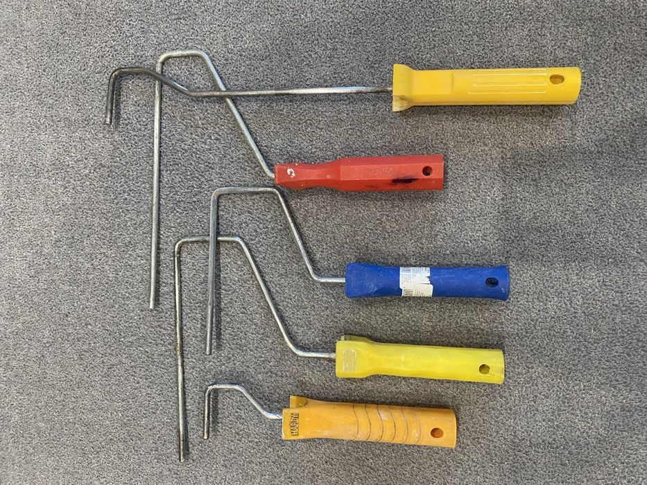 Малярный инструмент: валики, кисти, ручки для валиков