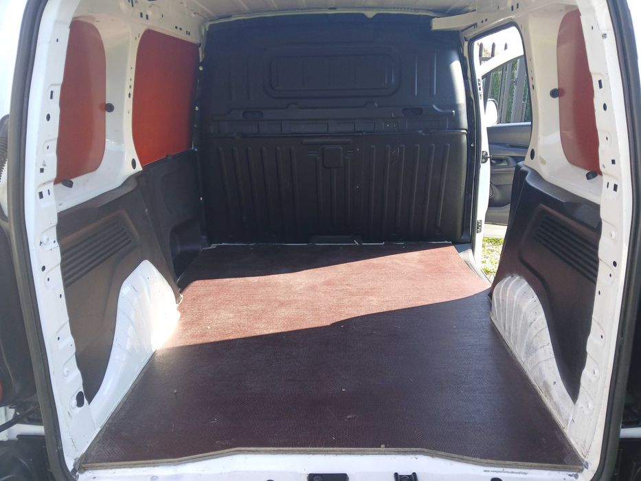 Sprzedam opel combo furgon 2019 rok