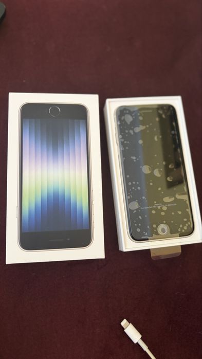 Iphone se3 stan bardzo dobry.