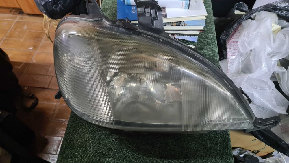 Farois Mercedes ml 270 esquerdo e direito