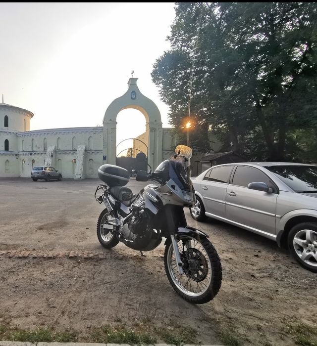 Продам kawasaki KLE 500 / 2003 рік