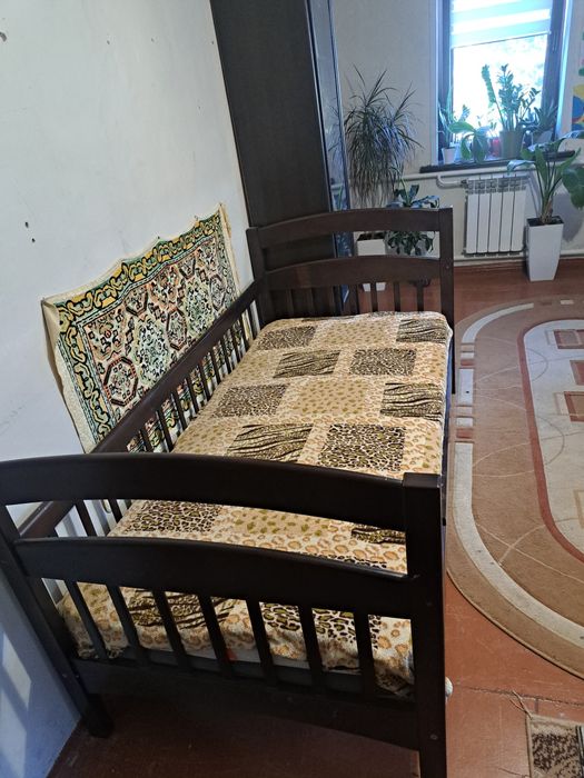 Кровать полуторка
