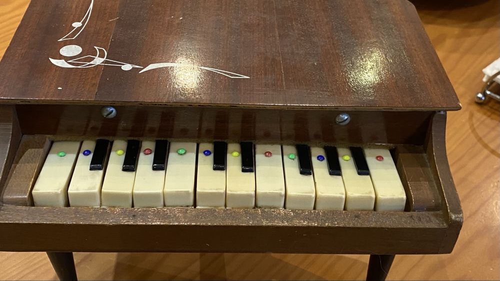 Piano de brincar