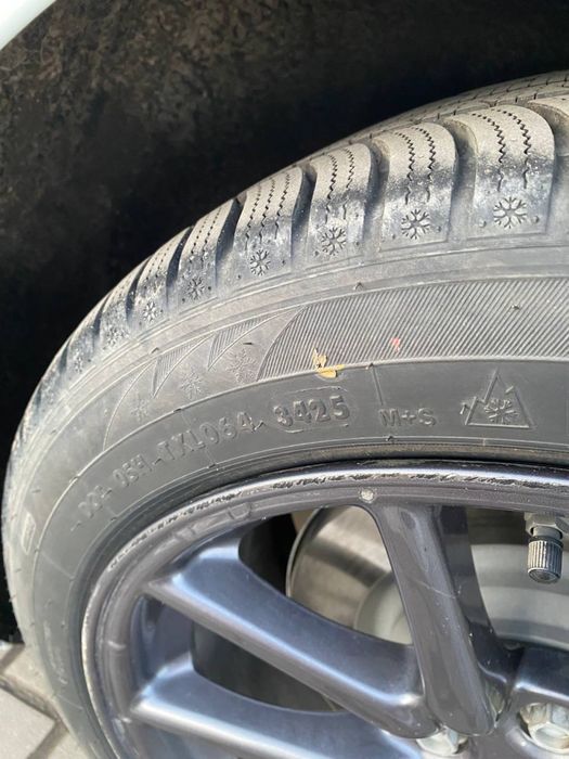 Тесла 3 , Long Range 2020 рік Повний привід