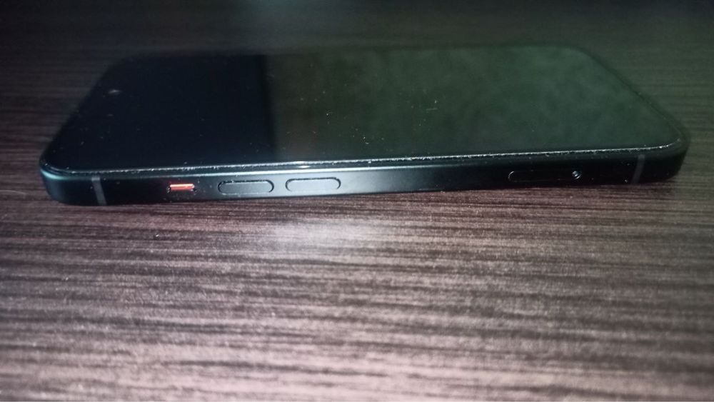 IPhone 15 black  128 gb Neverlock