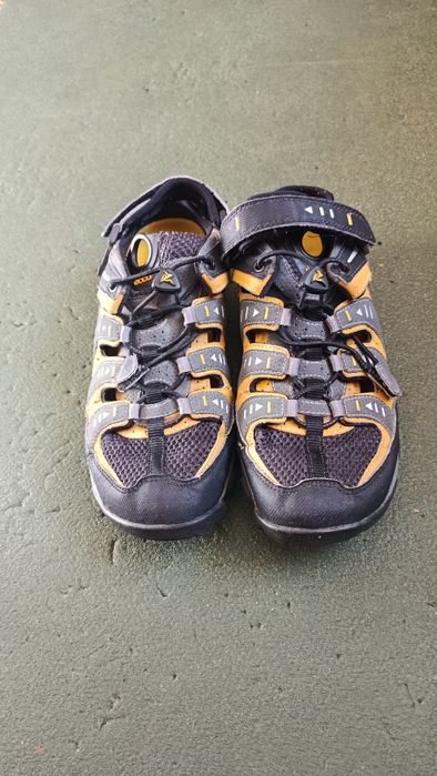 Кроссовки сандалии ECCO