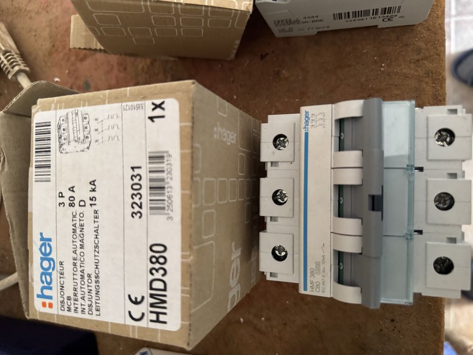 Hager Dijuntor HMD380 - 80A