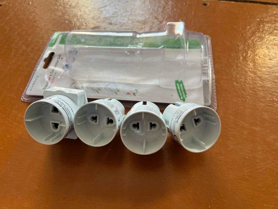 Набір дорожніх розеток/перехідників Vivanco Traveller’s Connector Set