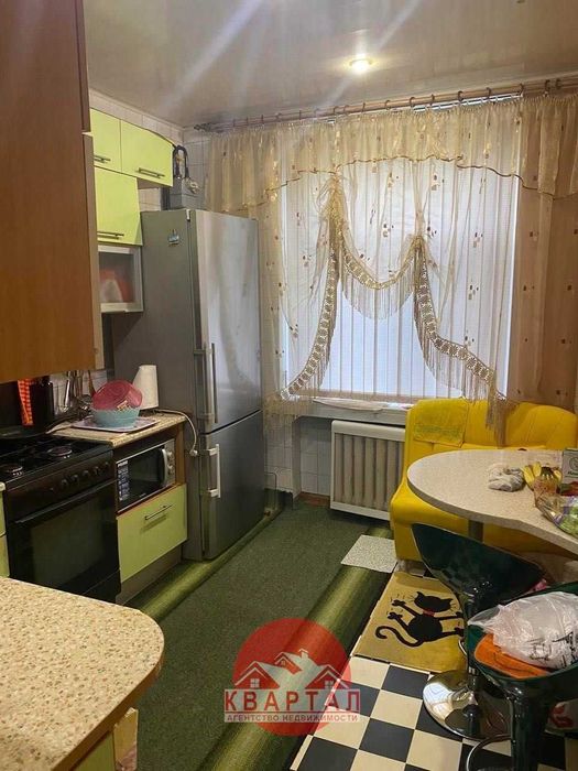 Продается 4-х комн. квартира на Металлургов 103 кв. м.