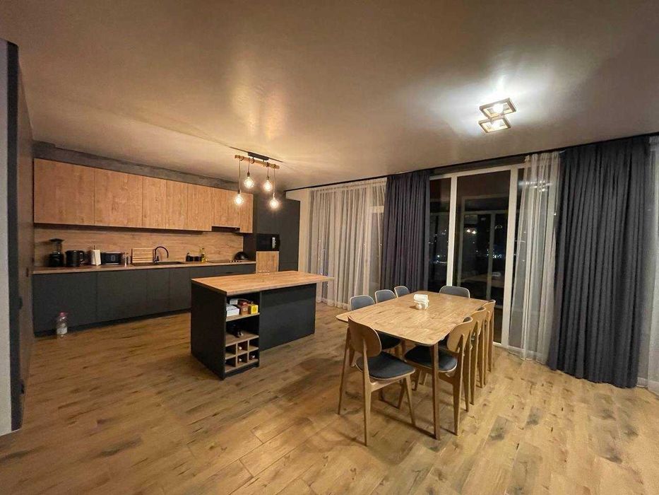 Фенікс, Поляниця (Буковель). Шале "Президентське"