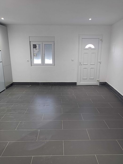 Arrendamento T0 - SÃO JOÃO de VER - 300mt Suil Park