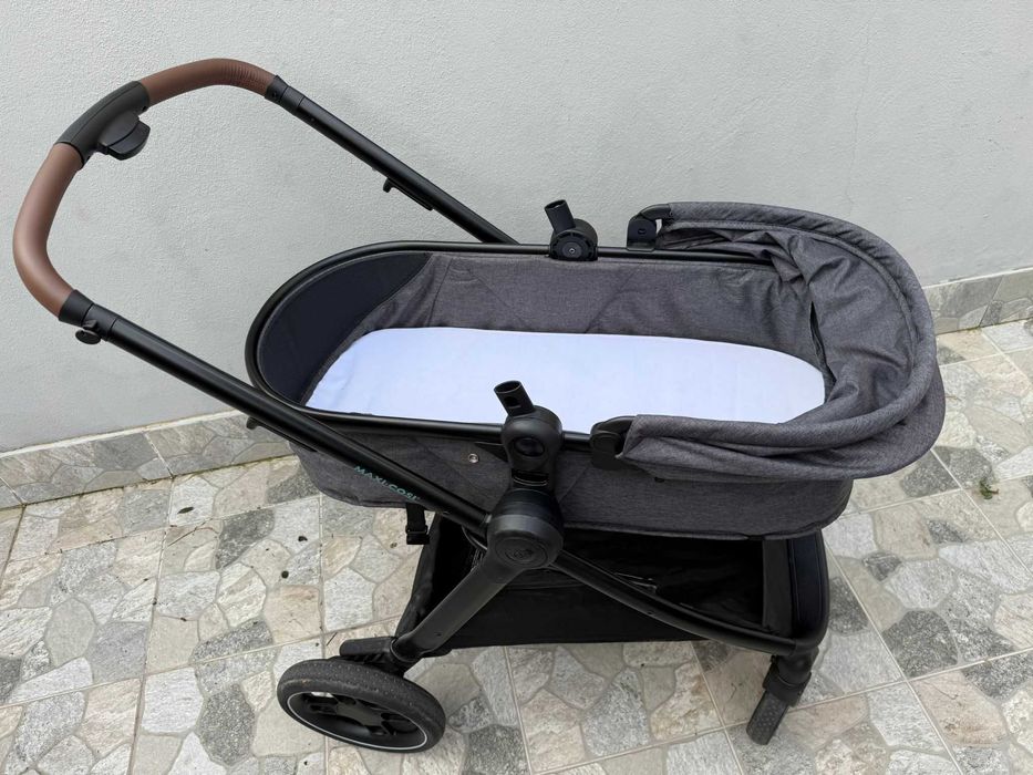 Carrinho com ovo e base isofix Maxi Cosi Zelia