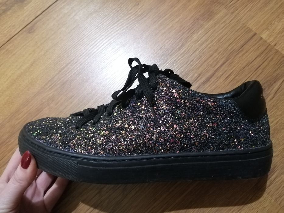 Кеди Sketchers 38 р.