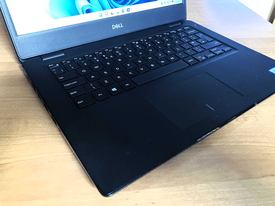Laptop DELL LATITUDE 3460 14” Intel® Core™ i5 8GB 256GB SSD HD Windows 11